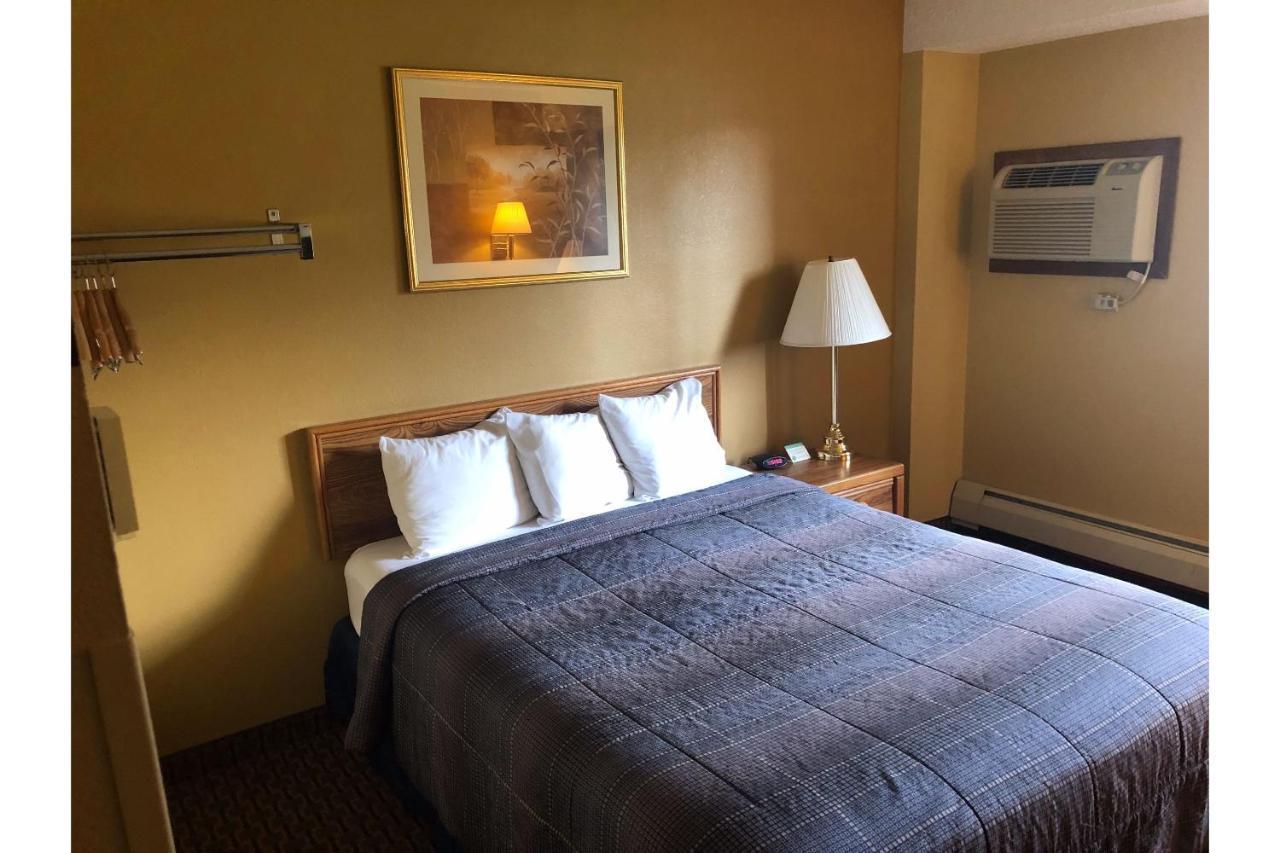 Oyo Hotel Glendive - Yellowstone River المظهر الخارجي الصورة
