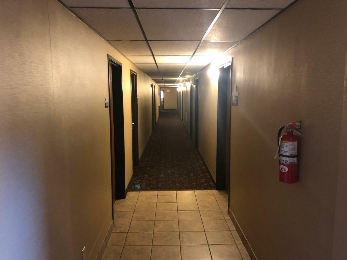 Oyo Hotel Glendive - Yellowstone River المظهر الخارجي الصورة